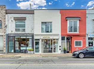 3146 Dundas St W #A, Toronto, ON M6P 2A1