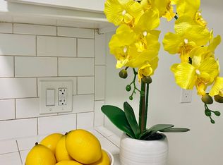 910 E Imperial Ave APT 2, El Segundo, CA 90245