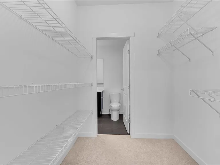 15858 Fraser Hwy #0 — Photo 14