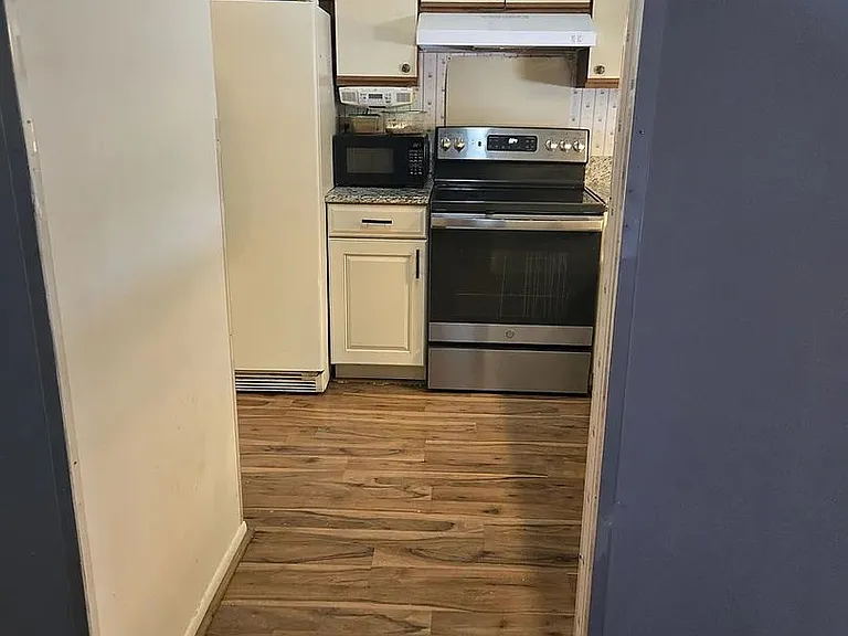 3046 Laurel Springs Dr — Photo 39