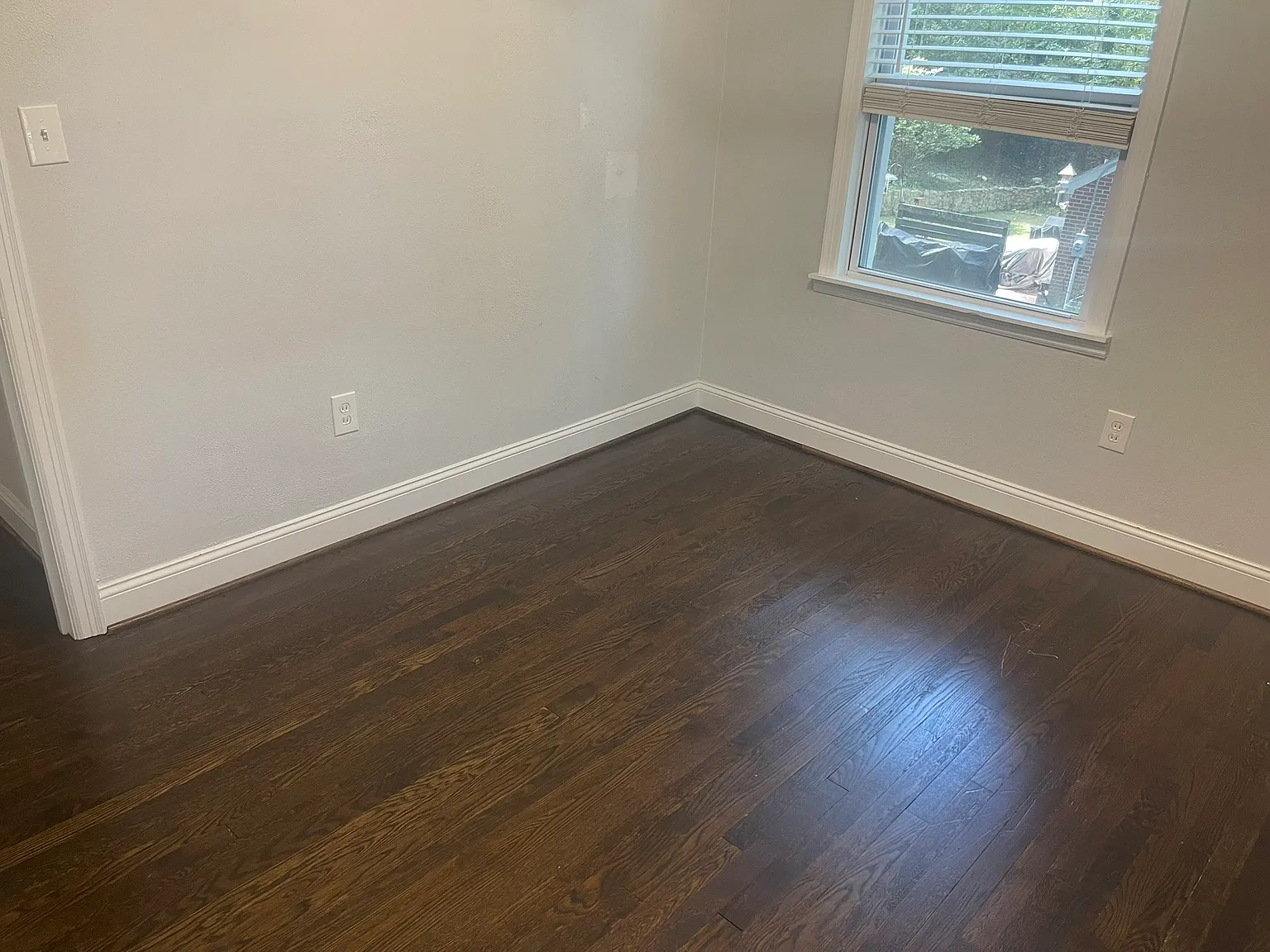 3 bed, 1189 sqft, $1,850 — Photo 3