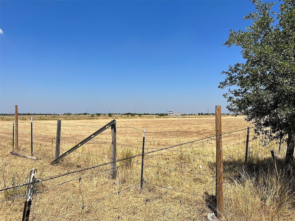 1st image of 5703 NW Private Road 1295