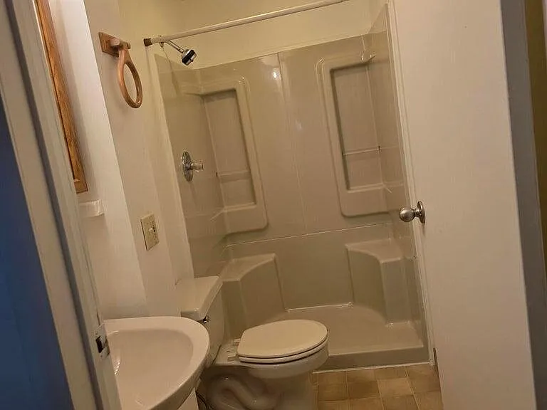 26 Lafayette Ave #26 — Photo 8