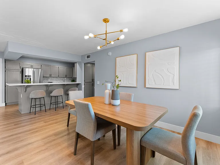 3930 Centre St #307 — Photo 10