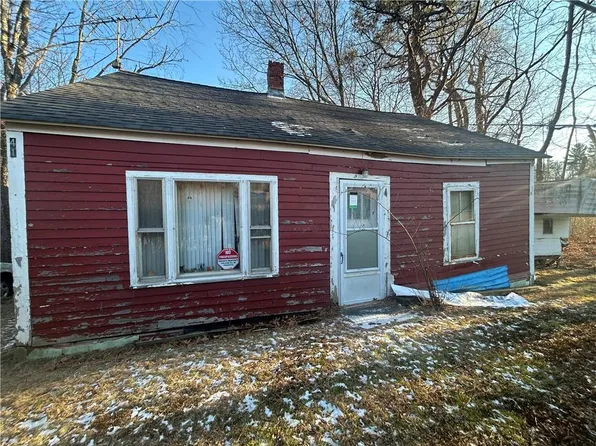 41 Centennial St, Pascoag, RI 02859