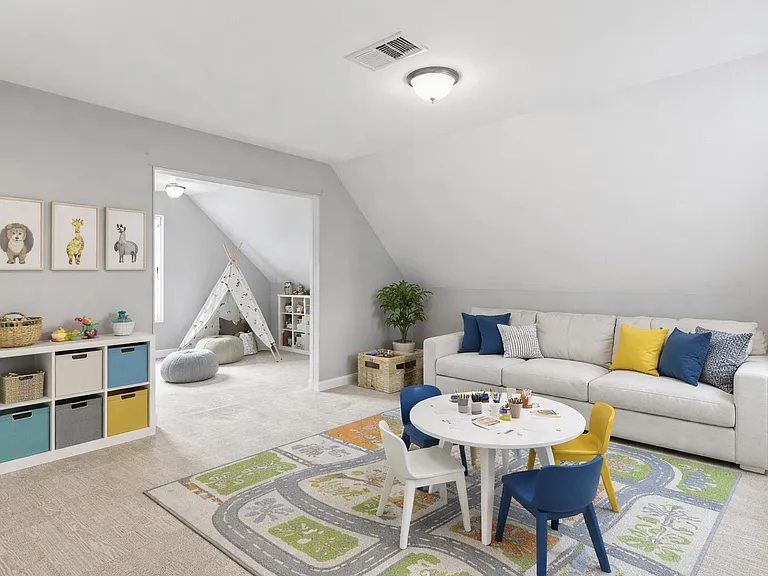 2505 Eastway Dr — Photo 15