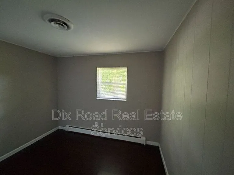 7914 Woody Hollow Dr — Photo 14
