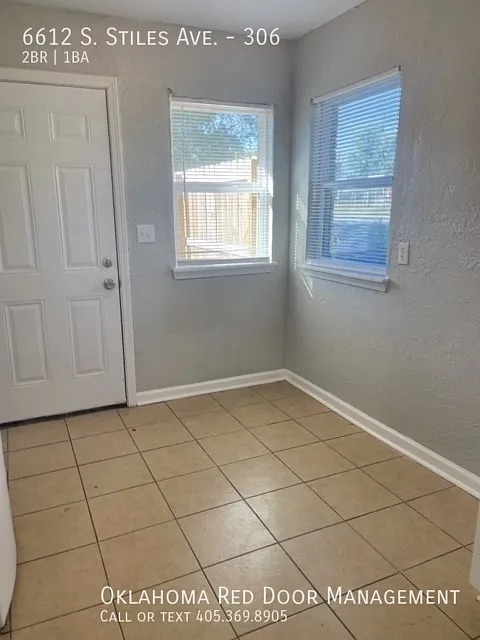 Section 8 Approved Cozy 2 bed 1 bath ! — Photo 3