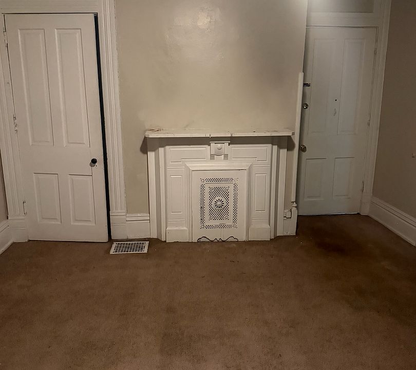2nd image of 312 W Jefferson St APT 1