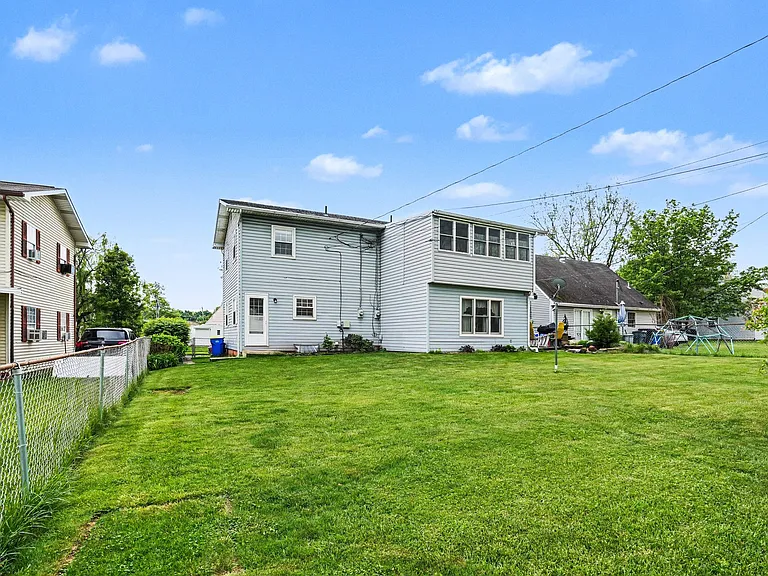 415 Aspen St #1 — Photo 10