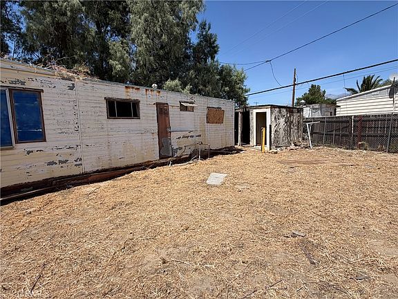 5th image of 52160 Date Ave