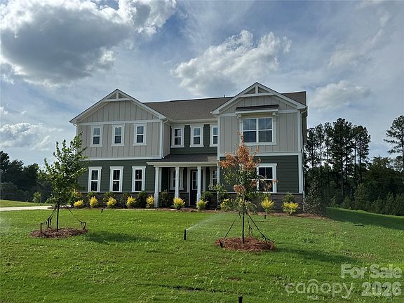3rd image of 2517 Mabel Ln