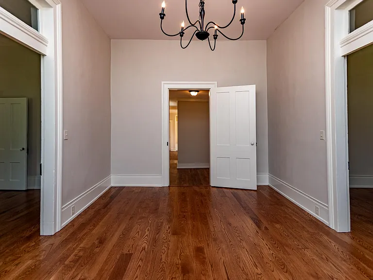 3097 Old Murfreesboro Rd — Photo 5