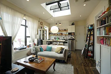 Rented by Rennit Inc.