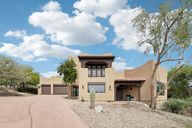 N 57th Pl-0105-001.jpg