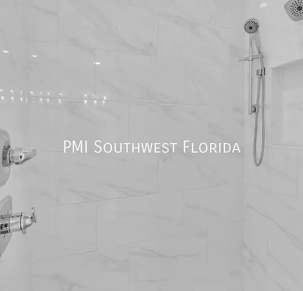 506 Laurel Park Dr — Photo 12