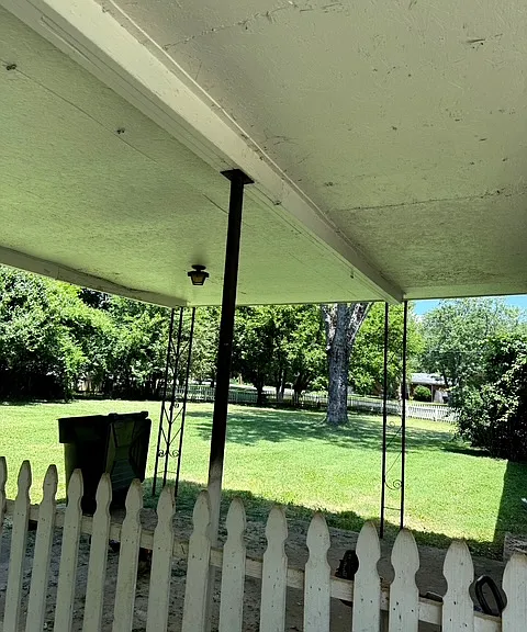 1127 Rose Ave — Photo 9