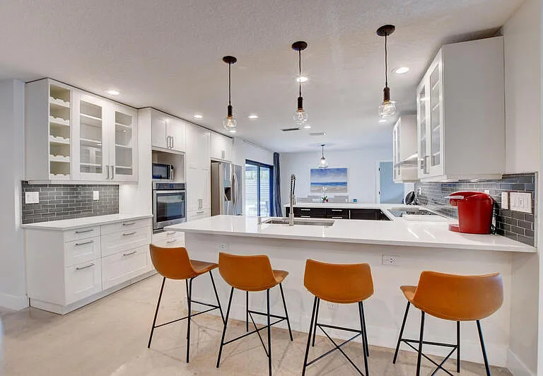 1440 NW 12th Way — Photo 9