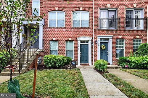 2613 Campus Way N #46 Photo 1