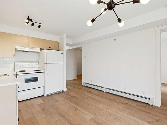 5th image of 1620 N 70th St SE #3404