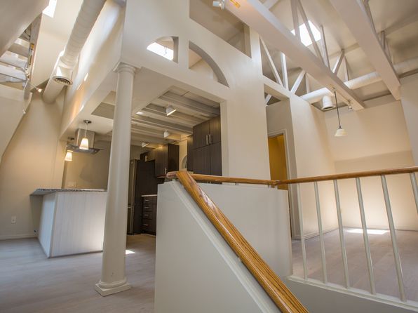 28 Whitney Pl #4