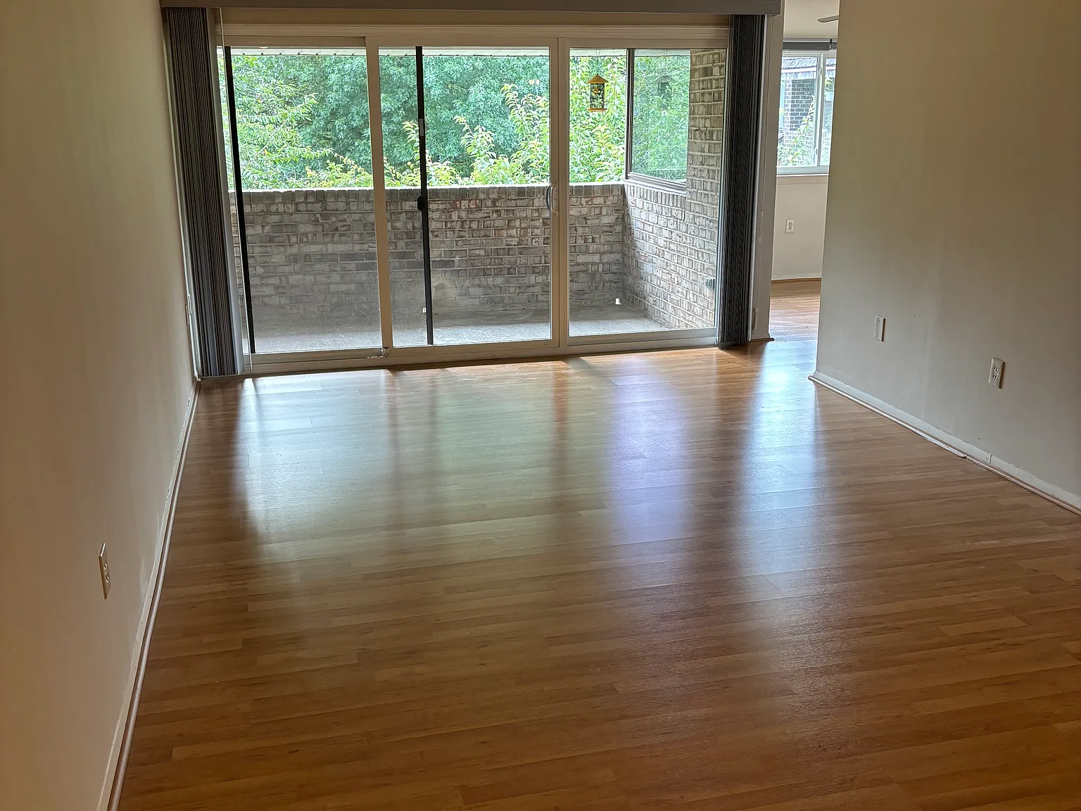 433 Christopher Ave — Photo 1