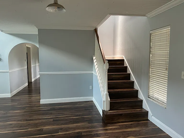 8015 Sycamore Dr — Photo 4