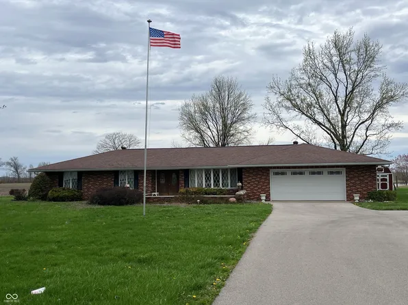 7976 W State Road 54, Switz City, IN 47465