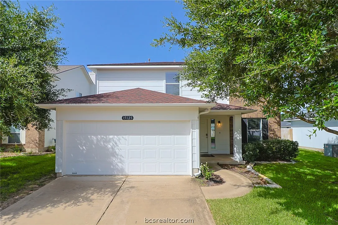 3 bed, 2.5 bath, 1728 sqft, $2,000 — Photo 1