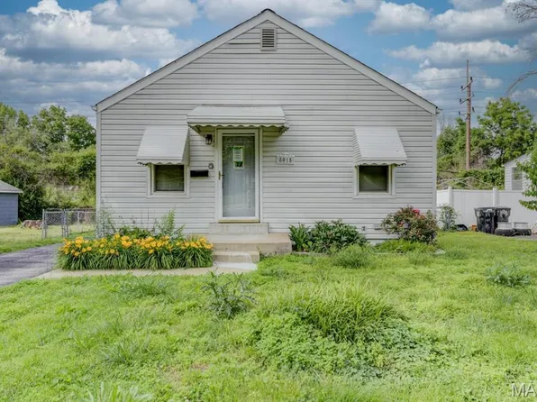 8015 Aline Ave, Saint Louis, MO 63134