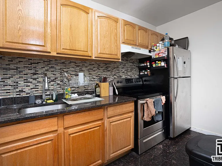 529 W 135th St #21 — Photo 2