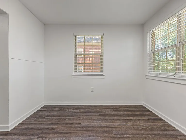 53 Faris Cir — Photo 5