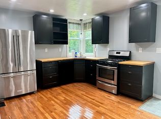 104 Walnut St, Coffeen, IL 62017