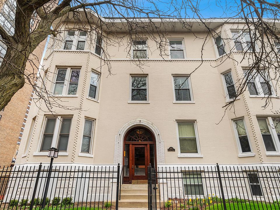 1st image of 808 W Belle Plaine Ave #2