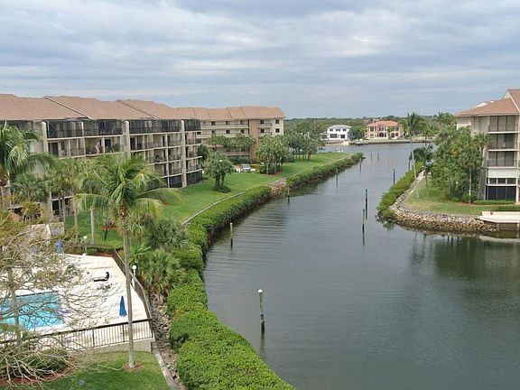 2nd image of 1301 Seafarer Cir APT 502