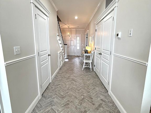 5th image of 1068 Cumberland Head Rd