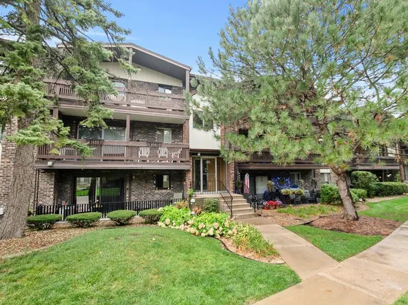 14031 Gail Ln #310, Crestwood, IL 60418