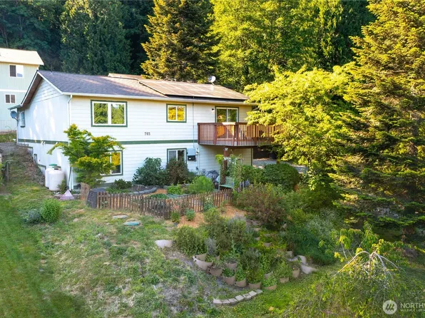 765 Summerset Way, Sedro Woolley, WA 98284