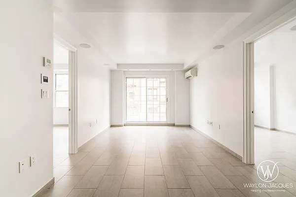 Rented by Compass | media 19