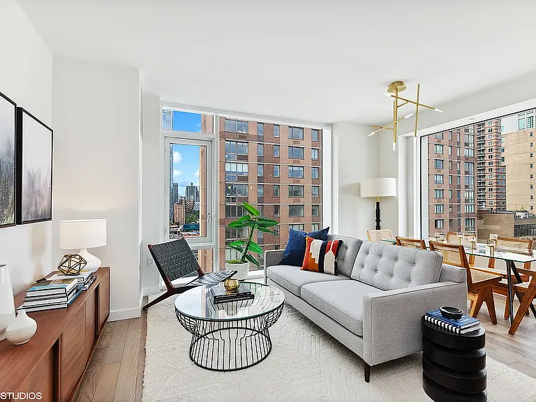 505 W 43rd St #12H — Photo 1