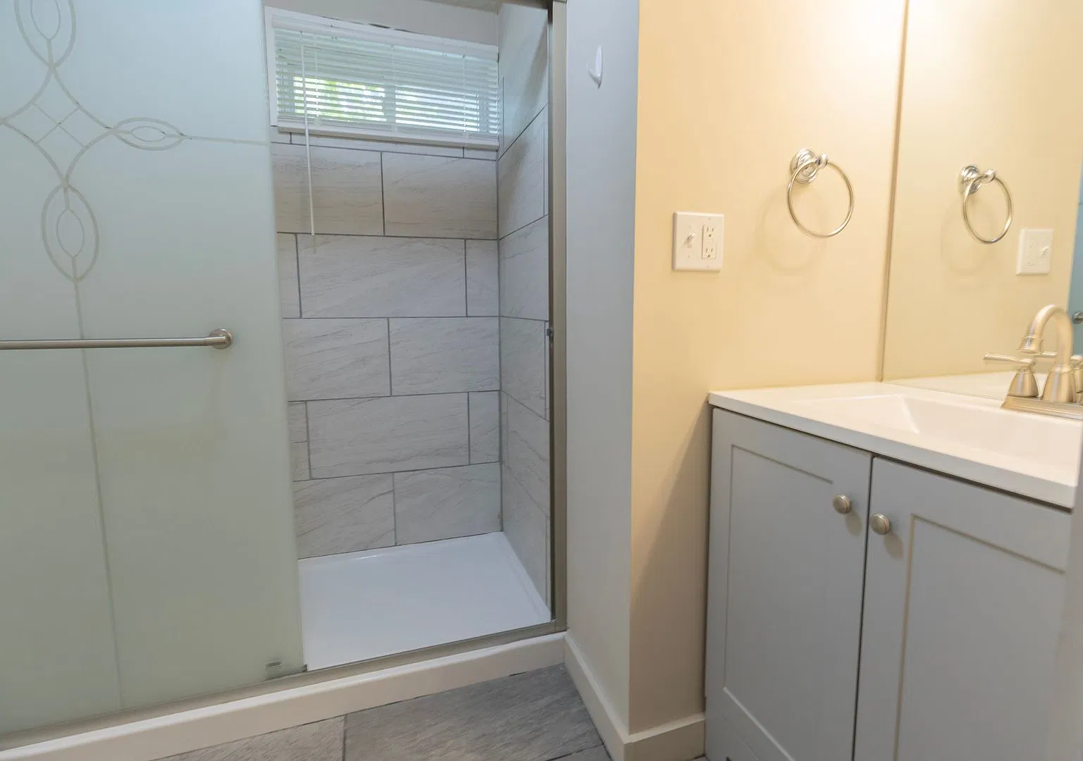 1110 Hamilton Way — Photo 4