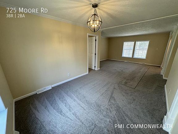 5th image of 725 Moore Rd