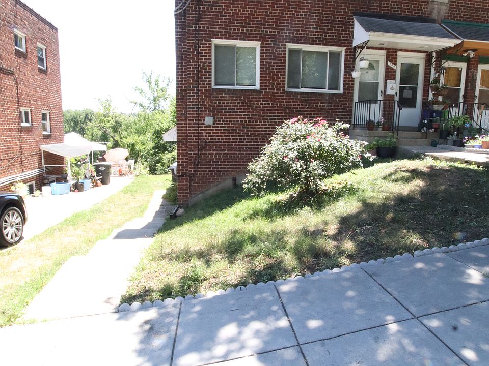 1st image of 126 Joliet St SW Unit C