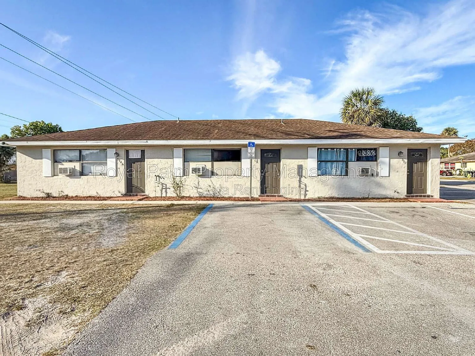 2 bed, 1.0 bath, 725 sqft, $899 — Photo 3
