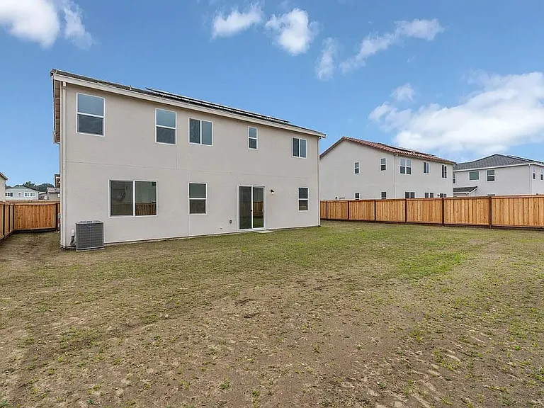 475 Brachetto Ln — Photo 13