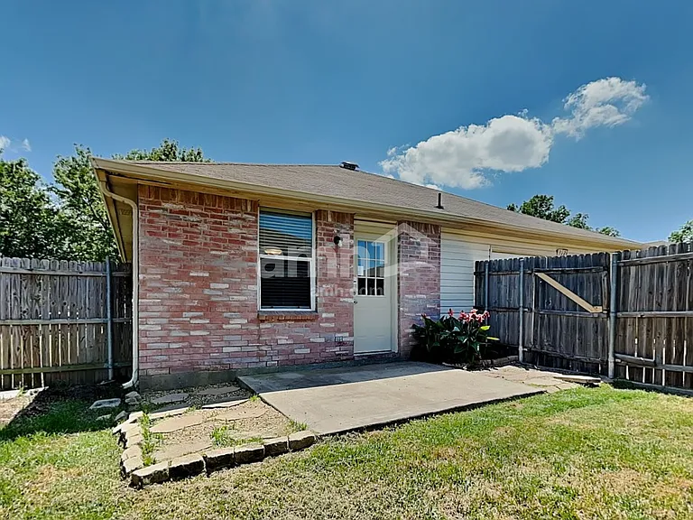 3028 Misty Ridge Ln — Photo 22