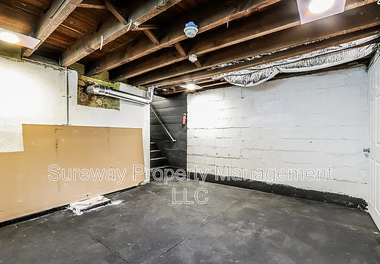 228 Greenwich Ave — Photo 21