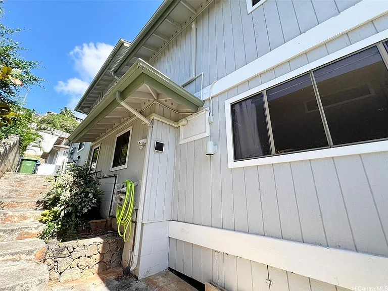 99-785 Holoai St — Photo 22