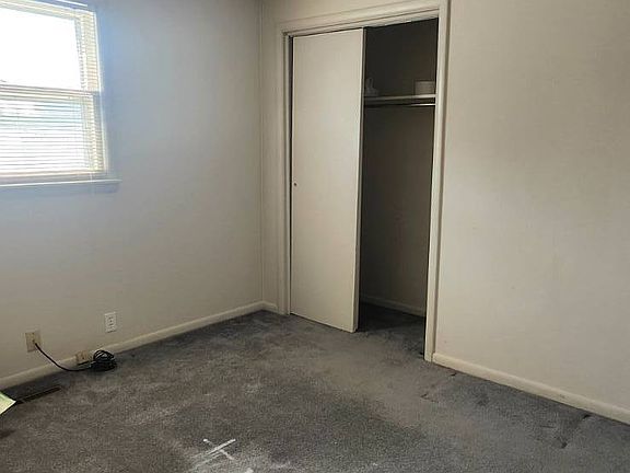 4th image of 210 S Gretchen Ave