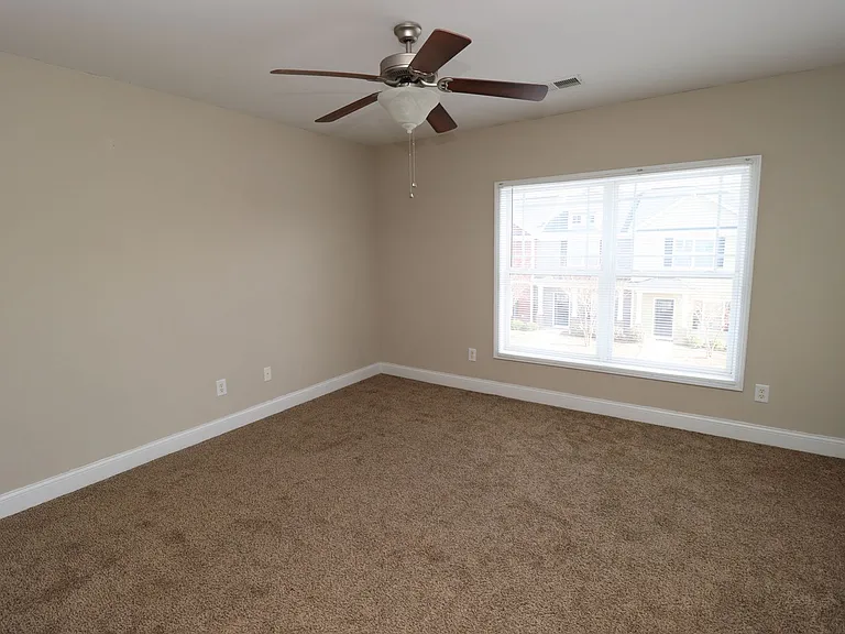 861 Forest Park Rd — Photo 11